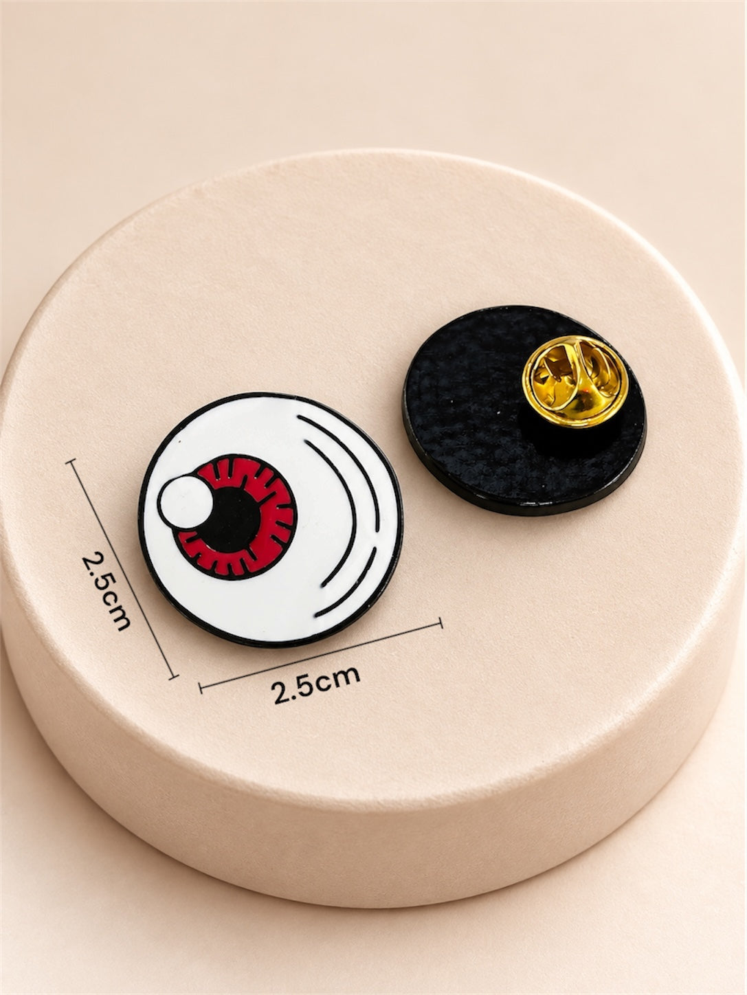 Pin o prendedor de Ojo